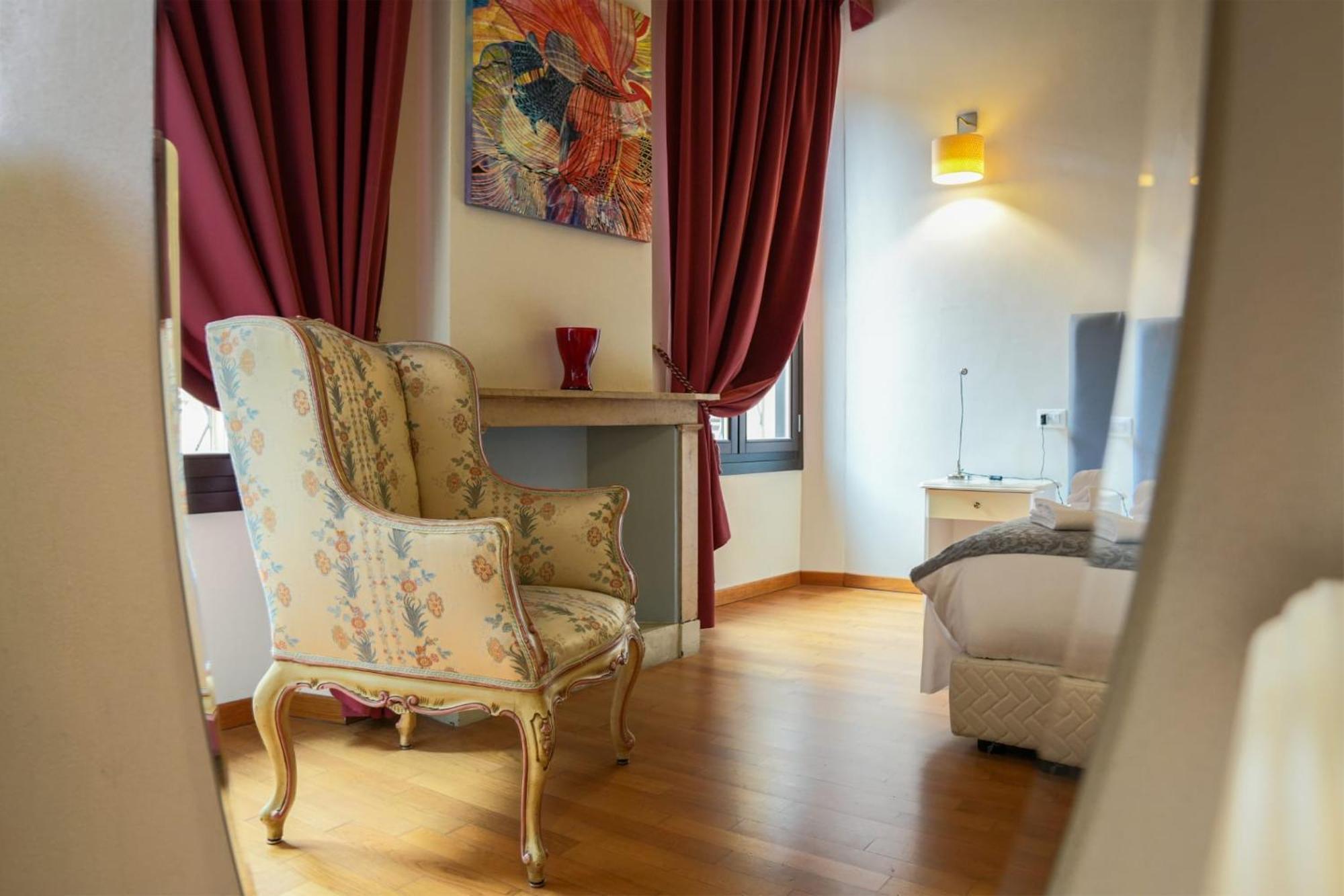 Honey Rooms Ferrara Exterior foto