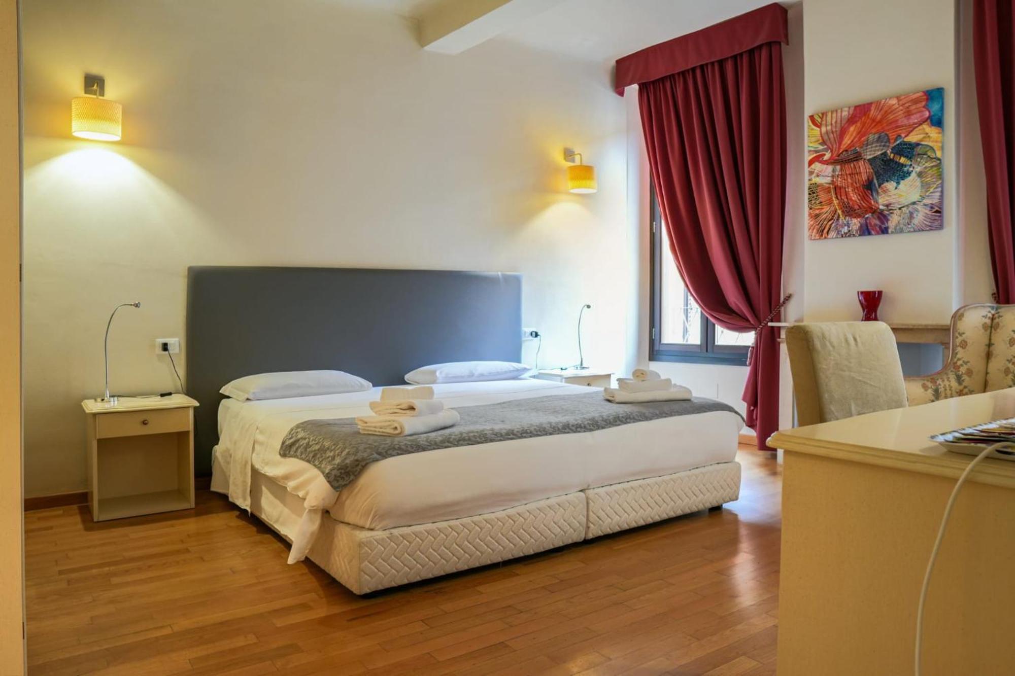 Honey Rooms Ferrara Exterior foto